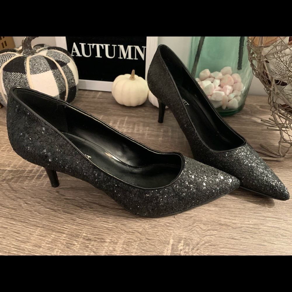 Nine West Black Glitter Pumps 7 EUC